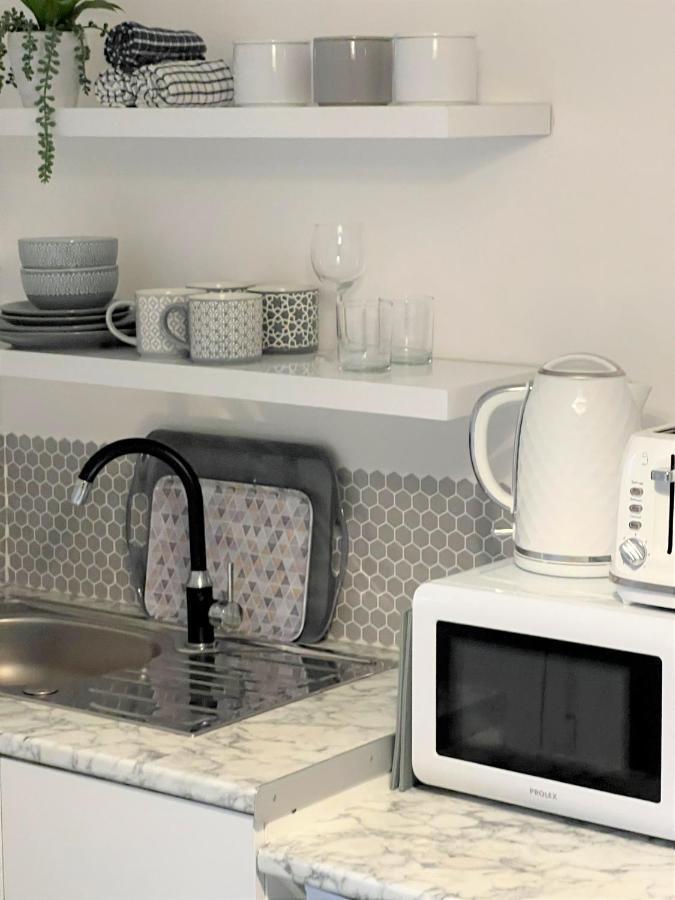 Cosy Retreat In Beautiful Cornwall 헬스턴 외부 사진